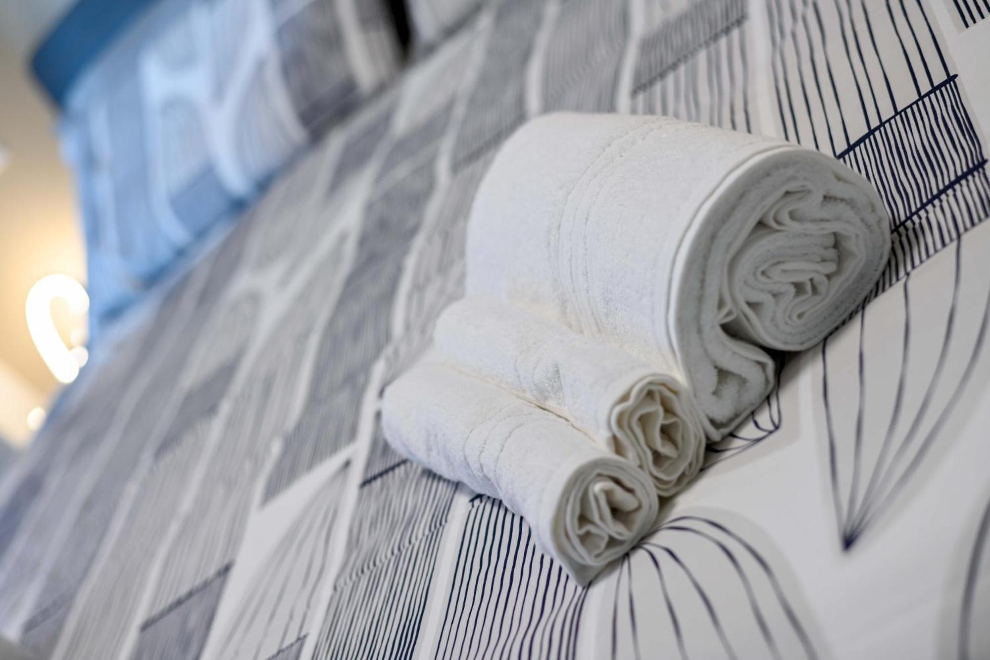 Bilocale Chic, 10 Min Aeroporto Milano-Bergamo, Box Auto E Aria Condizionata Apartment เซริอาเต ภายนอก รูปภาพ